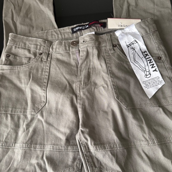 Jeans - Picture 2 of 2